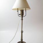 655 8571 Bordslampa